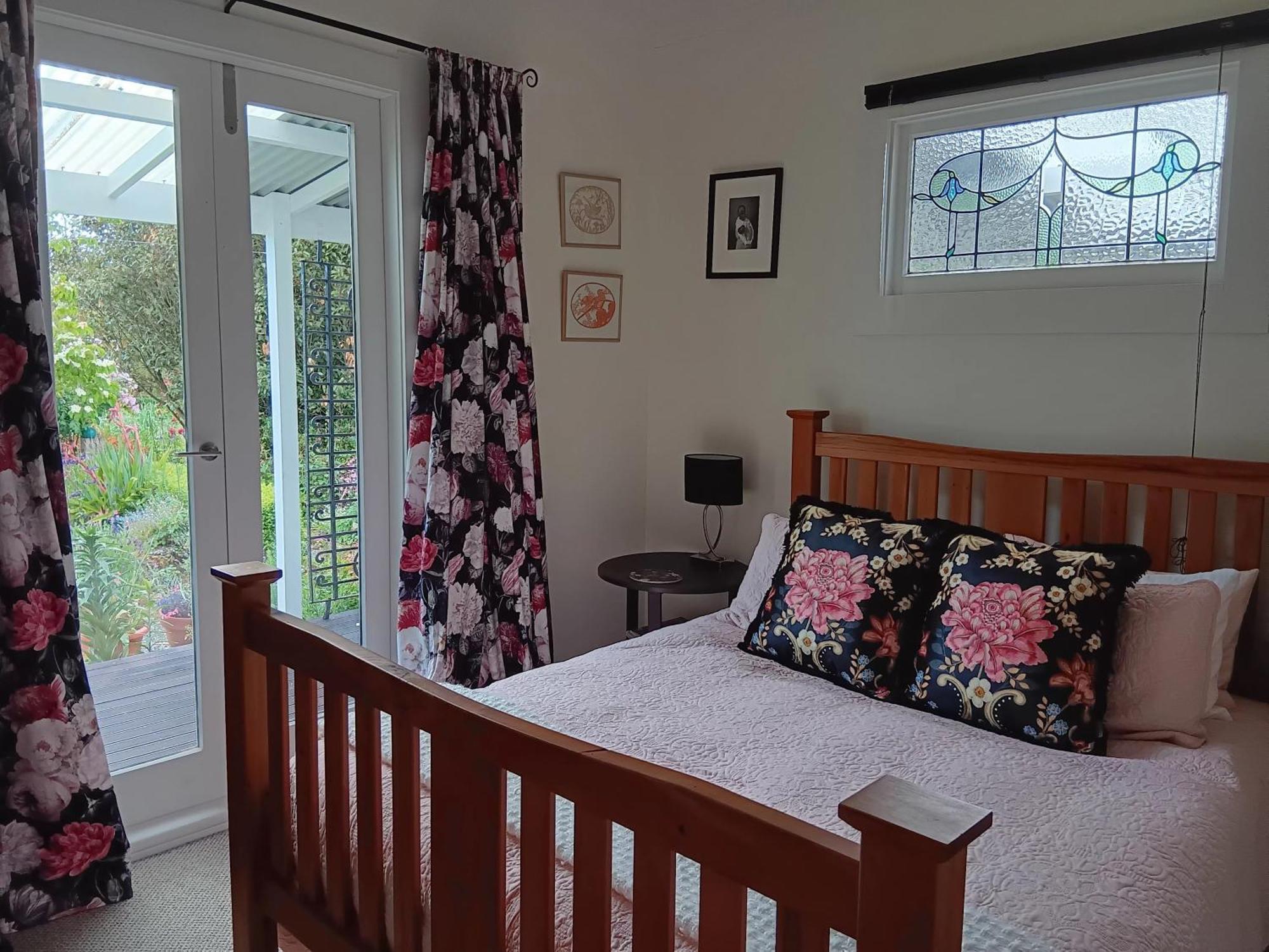 Folster Gardens Bed And Breakfast Invercargill Exterior photo